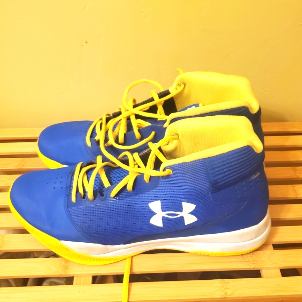 EUC Under Armour Basketball Shoes
